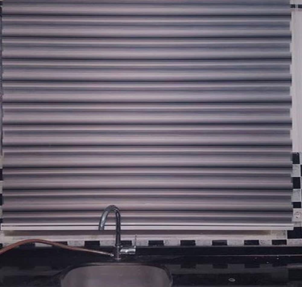 Pliseli Krem Zebra Boncuklu Perde